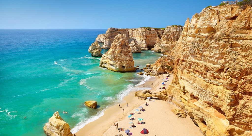Praia da Marinha: Best Beaches in Algarve