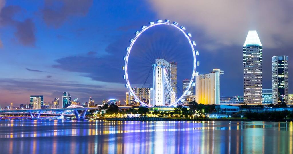 Is Singapore expensive for tourists?